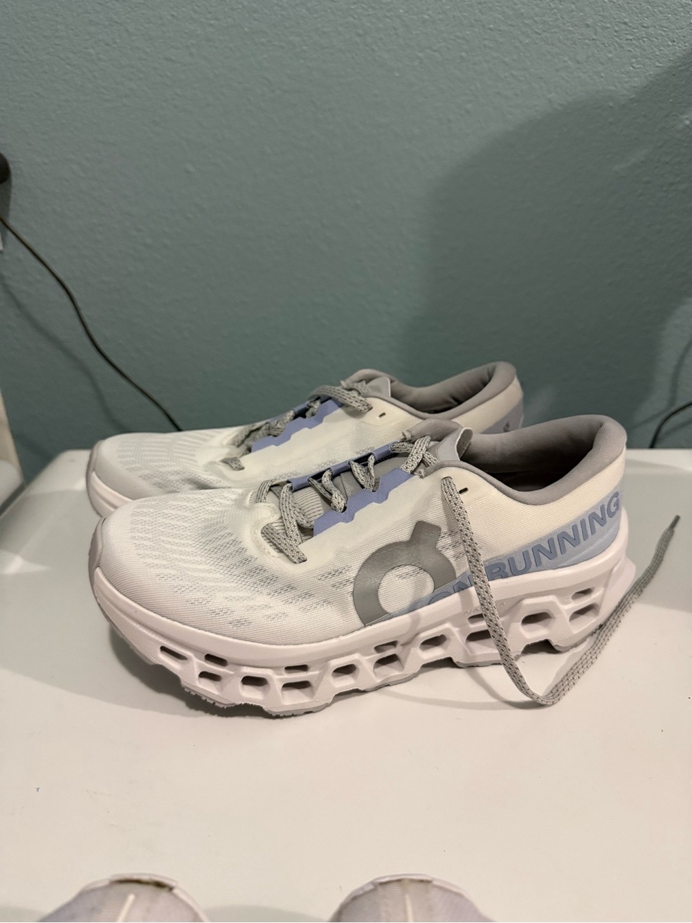 On Running Cloudmonster 3 Lightweight Running Shoes - White/Frost - Picture 4 of 6